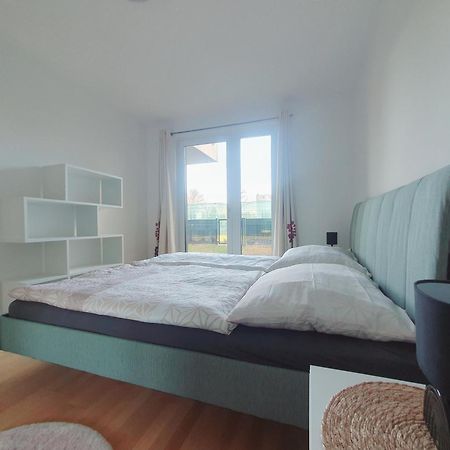 Near Lake One Bedroom Cute Apartment Vienna Luaran gambar